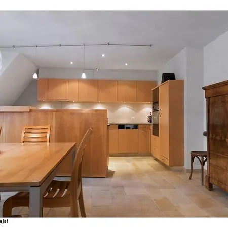 Apartman City, And Luxury *