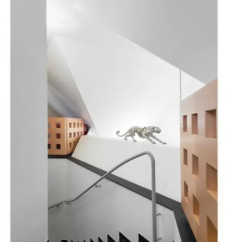 City, And Luxury Appartement