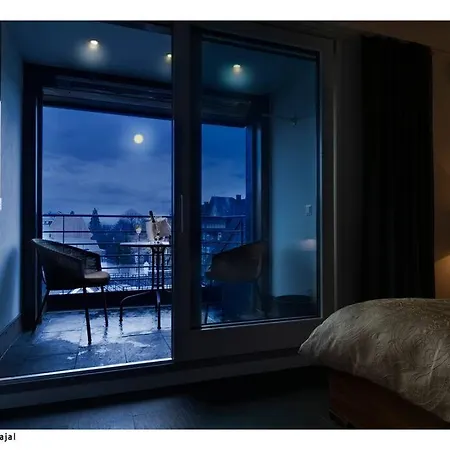 شقة City, And Luxury